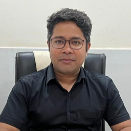 Dr. Deepak Kumar Manghnani